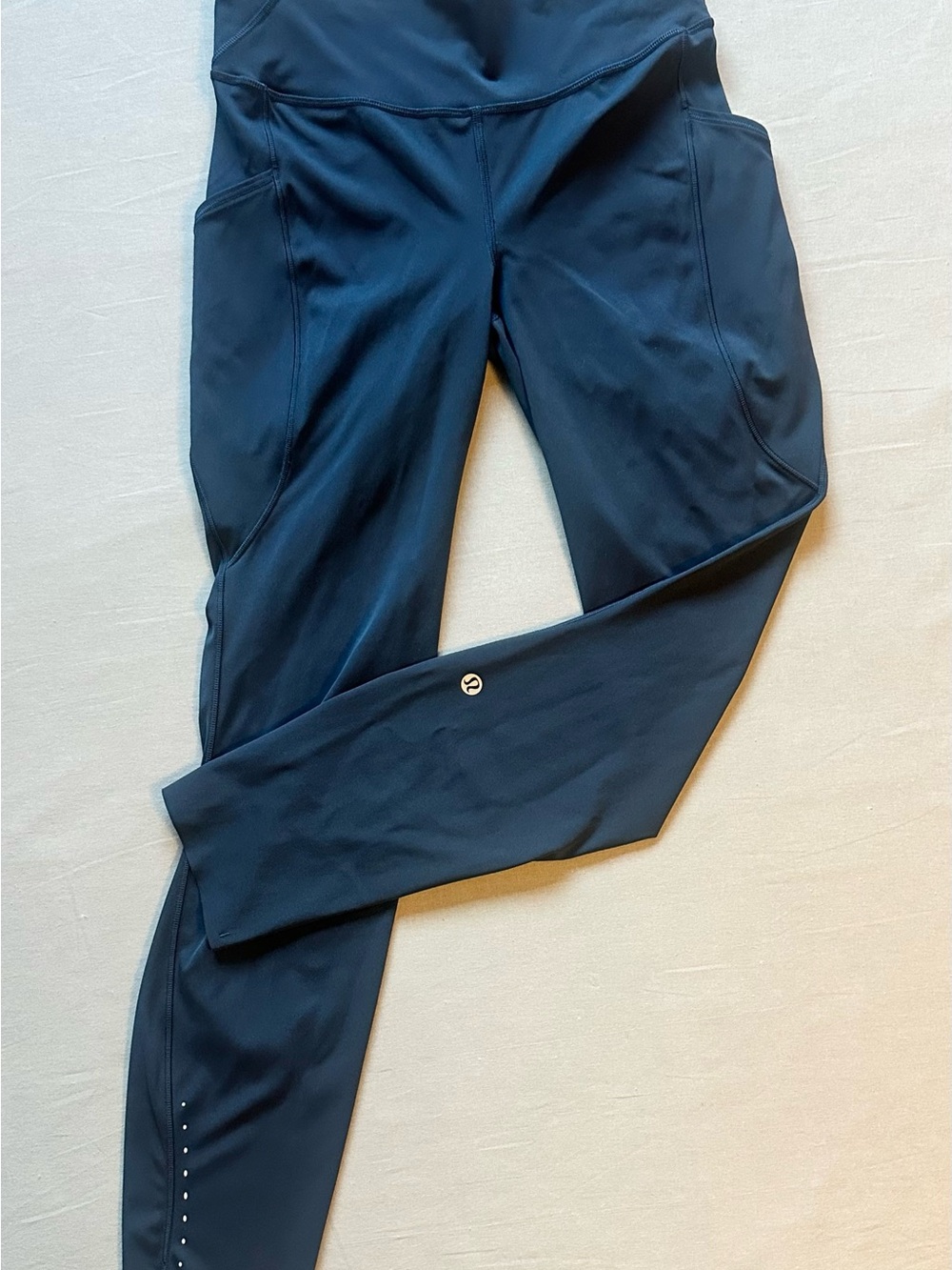 Lululemon Fast and Free Navy High-Rise Pocket Leggings